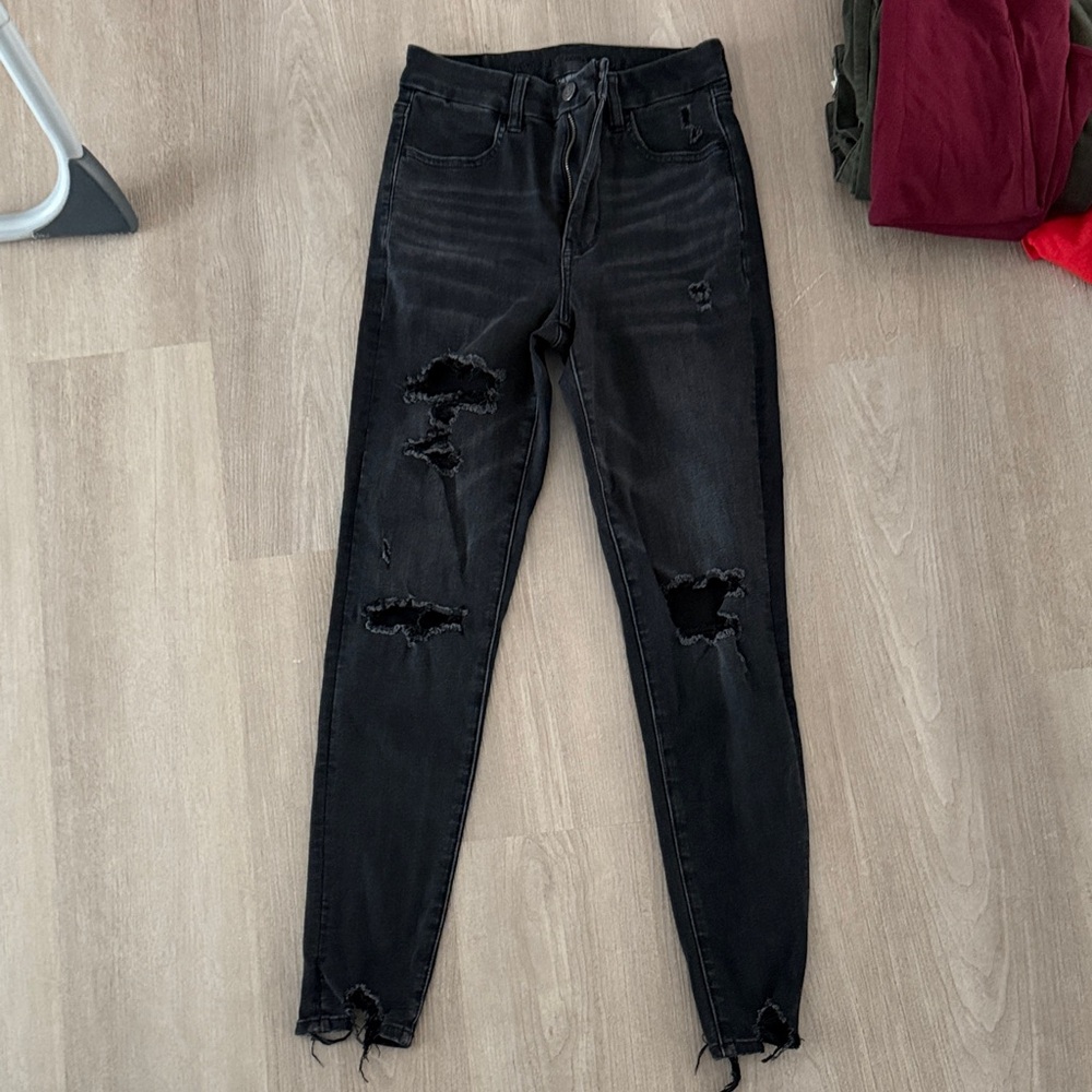 American Eagle Outfitters Black Distressed Skinny Jeans